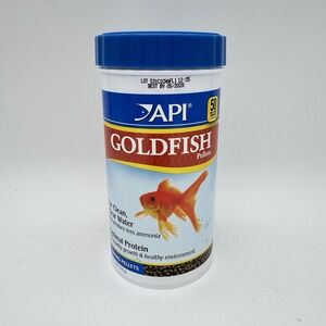 API Goldfish Premium Sinking Pellets for Goldfish 7 Ounces